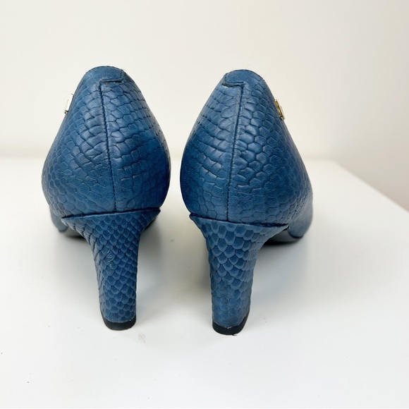 VIONIC Women's Madison Mia Snakeskin Leather Blue Block Heel Pumps Size 8 - Picture 5 of 10